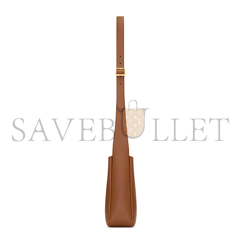 Y51 LE 5 À 7 S*pPLE CROSSBODY IN GRAINED LEATHER A0021IAAAUQ2536 (23*22.5*8.5cm)